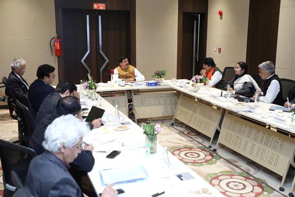 नगरीय विकास के प्रत्येक कार्य को उच्च गुणवत्ता के साथ पूरा करें : मुख्यमंत्री डॉ. यादव