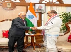 Manipur: युमनाम खेमचंद सिंह बने मणिपुर के मुख्यमंत्री, दो उपमुख्यमंत्रियों और मंत्रियों ने भी ली शपथ