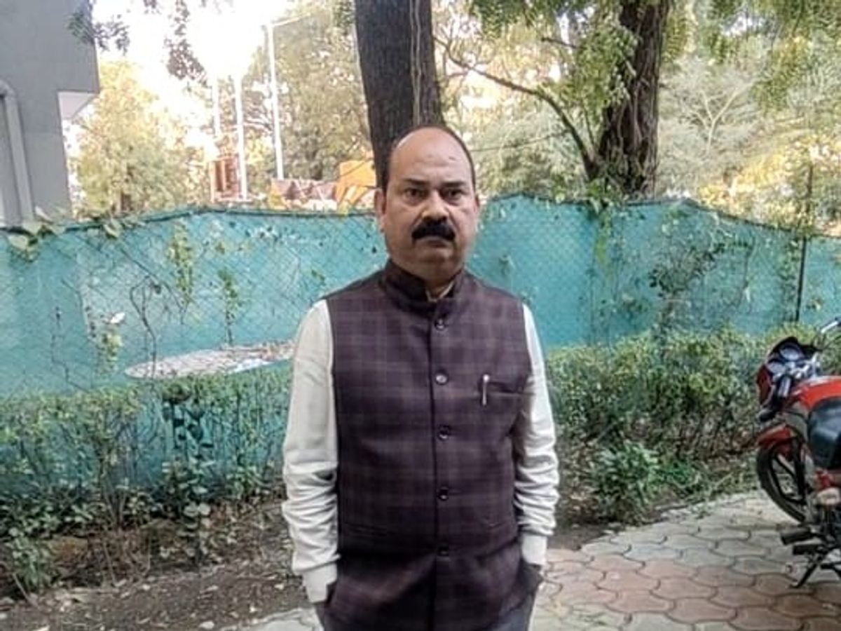  अजाक्स के पूर्व पदाधिकारियों से मांगा हिसाब और संपत्ति