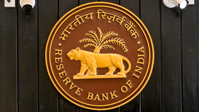 RBI: आरबीआई का बड़ा फैसला, 10 साल के बच्चे अब खुद चला सकेंगे अपना बैंक खाता; इन बातों का रखना होगा ख्याल